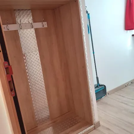 아파트 08 - Joli Avec Clim Et Equipe Pour 2 Personnes, Lit Double, Parking Privatif Gratuit, Grand Fourgon Possible, Le Linge De Maison Est Fourni Razac-sur-lʼIsle